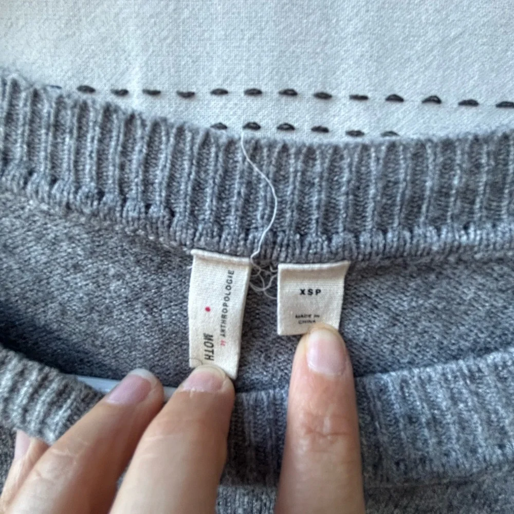Anthropologie Gray Crewneck Sweater with Balloon Sleeves - Picture 2 of 3